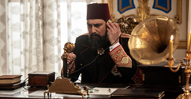 Payitaht Abdülhamid... GİZEMLİ TELEFON!