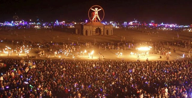 Burning Man... ÇILGIN FESTİVAL BU YIL DA YAPILMIYOR!