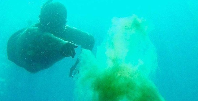 Ata Demirer... MÜSİLAJI FOTOĞRAFLADI: BURAYA KADAR GELDİ!